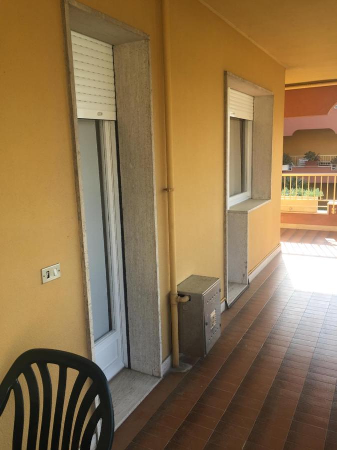 A Due Passi Dal Mare Apartment Vallecrosia Ngoại thất bức ảnh