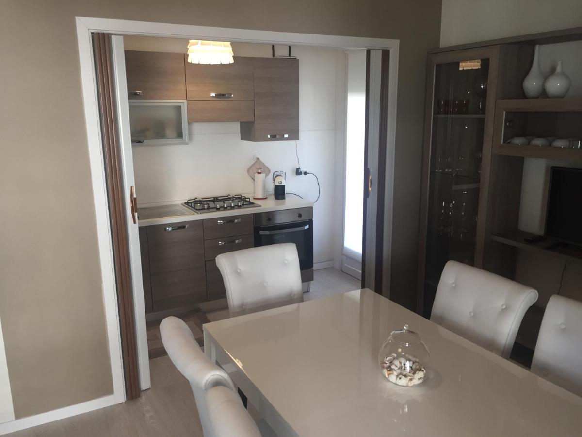 A Due Passi Dal Mare Apartment Vallecrosia Ngoại thất bức ảnh